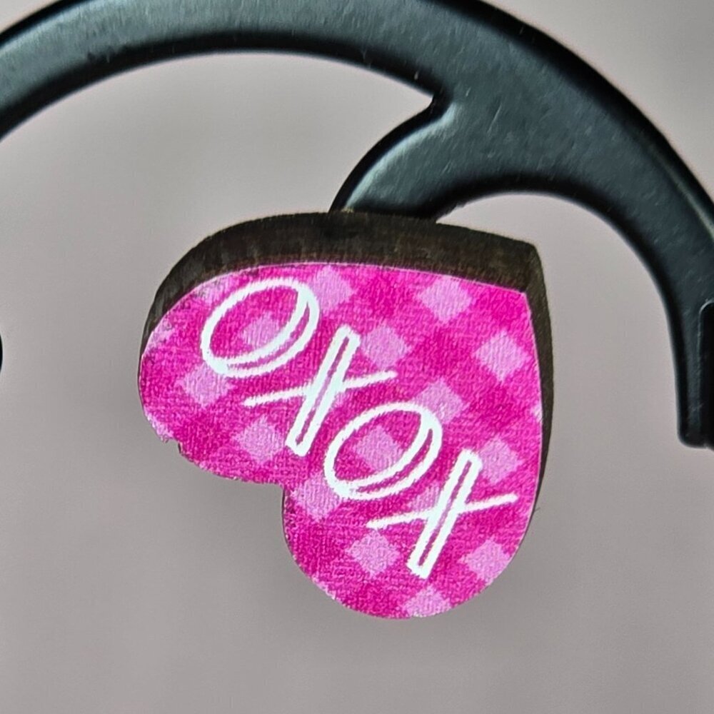 Pink Wooden Stud Earrings - Lips, Hearts & XOXO Designs (NWOT) - Picture 3 of 6